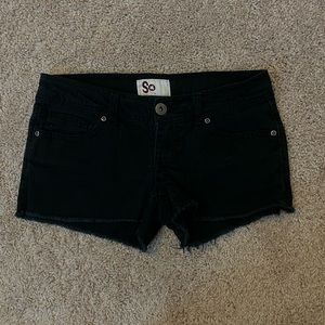 💜SALE: BUNDLE 2 FOR $15💜 Black jean shorts